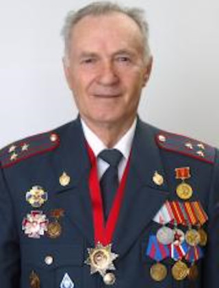 Ившин Вениамин Григорьевич.